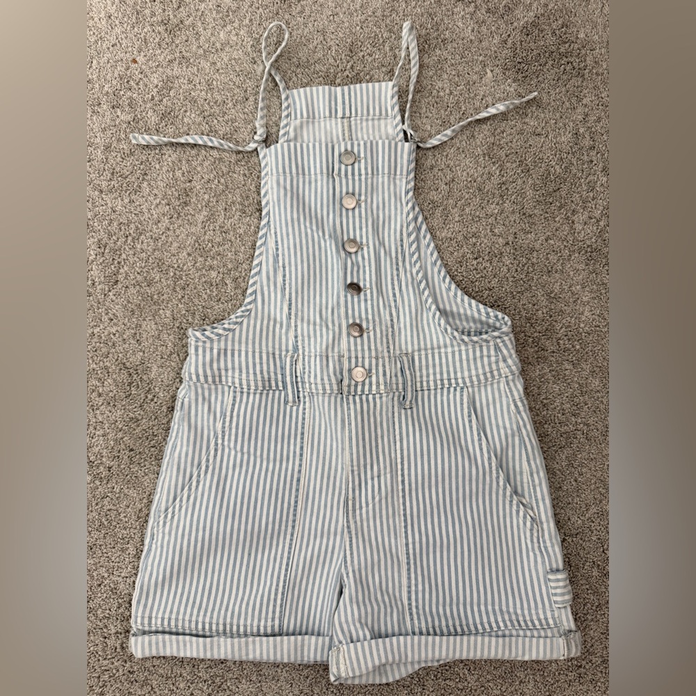 Celebrity Pink Blue and White Striped Women overall Shorts size XS